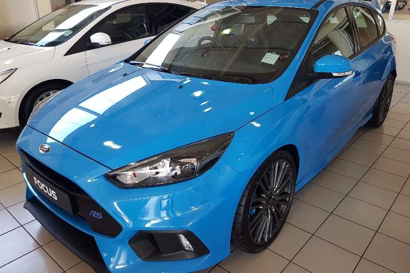 2017 Ford Focus RS Hatchback  FWD  Cars for sale in 
