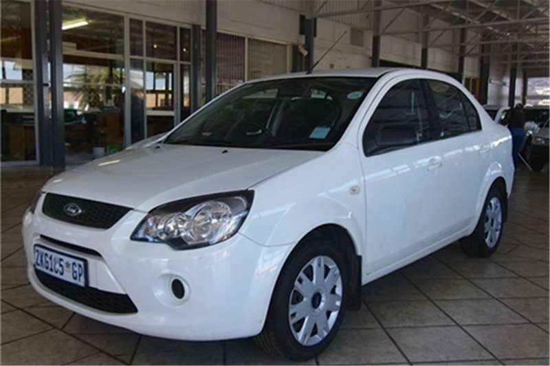 2010 Ford Ikon 1.6 Ambiente Sedan ( Petrol / FWD / Manual ) Cars for