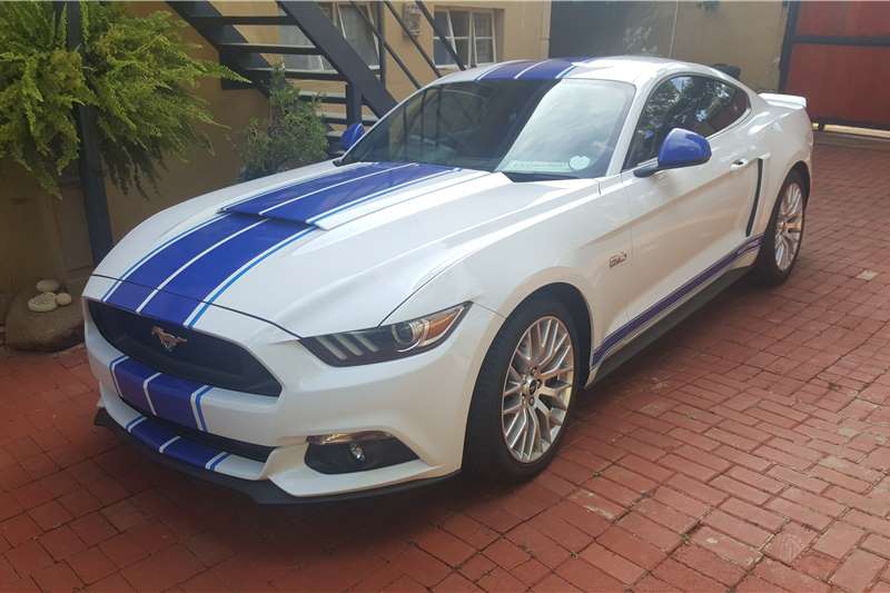 2017 Ford Mustang 5 0 Gt Fastback Auto Coupe Petrol Rwd Ford Mustang 5 0 Gt Fastback Auto 2017
