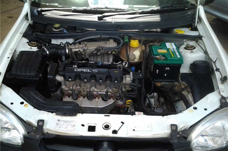 2004 Opel Corsa Lite 1.4i Hatchback ( FWD ) Cars for sale in Gauteng