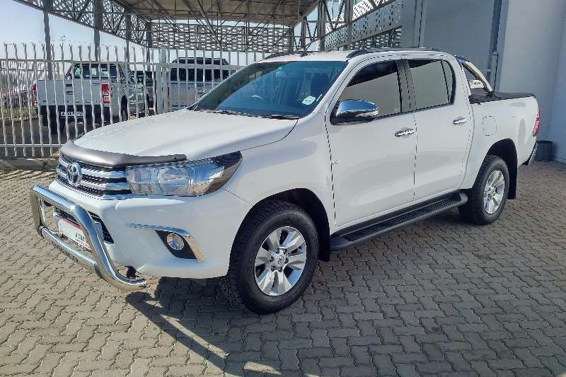 2017 Toyota Hilux 4.0 V6 double cab Raider Double cab ...