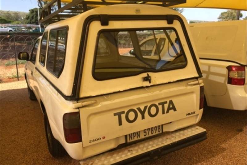 Toyota Hilux Bakkie 2.4 Diesel for sale Cars for sale in Gauteng R