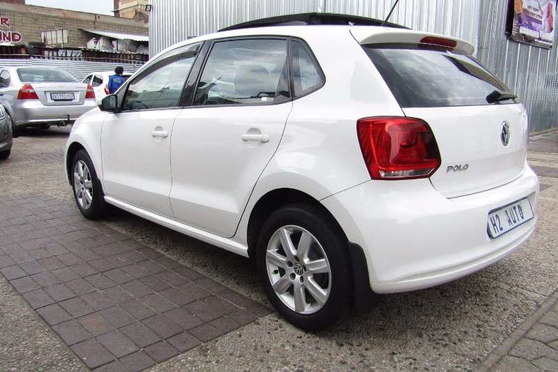 2013 VW Polo 1.6 Comfortline with sunroof WE HAVE 3 IN STOCK Cars for