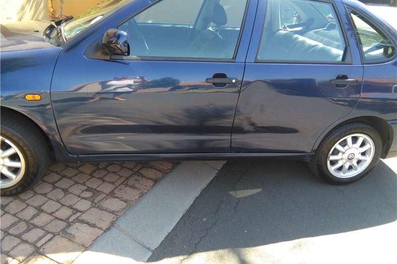 1997 VW Polo Classic 1.8 LUX Cars for sale in Gauteng | R ...