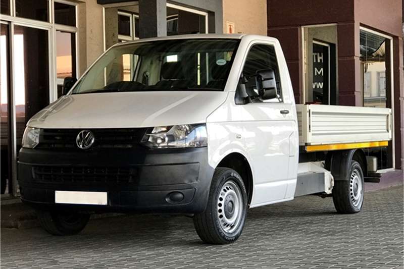 2015 VW Transporter 2.0TDI 75kW single cab Single cab bakkie ( Diesel