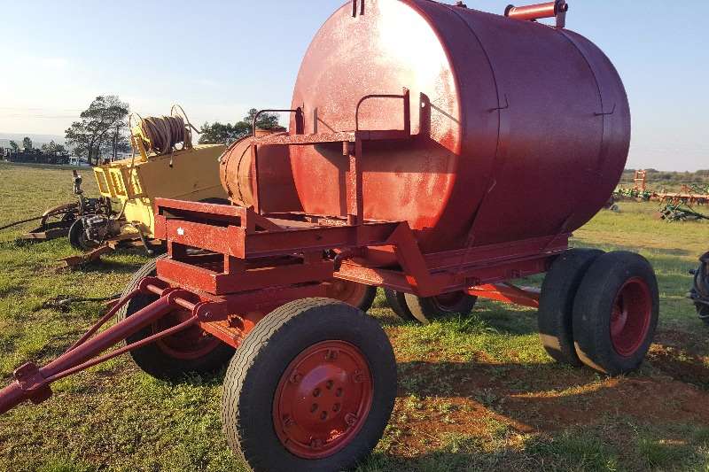 4000 litre water trailer Water trailers Agricultural trailers for sale