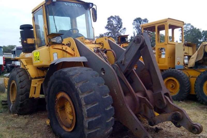 Volvo L120 E Front End Loader(stripping for parts) Front End Loader for