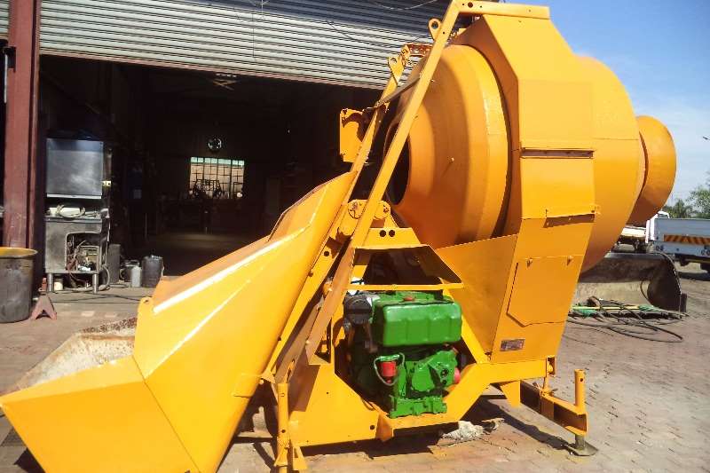 400R Winget concrete mixer Machinery for sale in Gauteng R 79 000 on