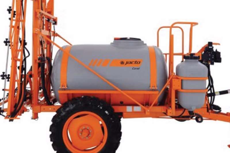 2017 Jacto Nuut Jacto AM14 Spuit Sprayers and spraying equipment for