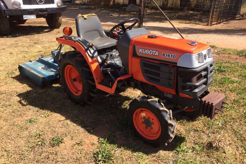 Kubota B1610 Tractors farm equipment for sale in Gauteng R 65 000 on