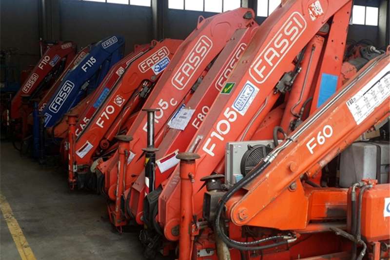 Fassi Various Cranes Truck mounted Cranes Machinery for sale in Gauteng