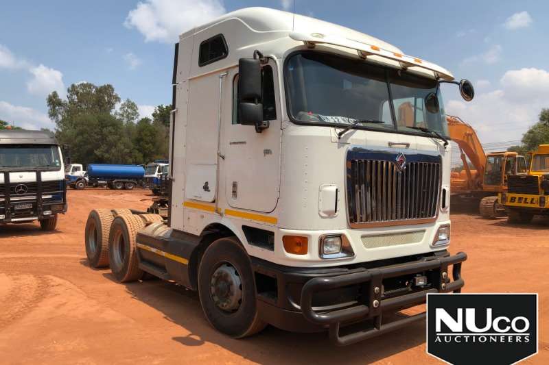 国际9800i专业卧铺6x4马卡车-拖拉机卡车出售在豪登市