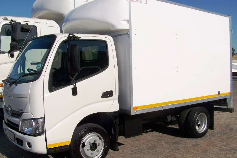 2018 Toyota Demo Toyota Dyna 150 With Grp Van Body Ldvs Panel