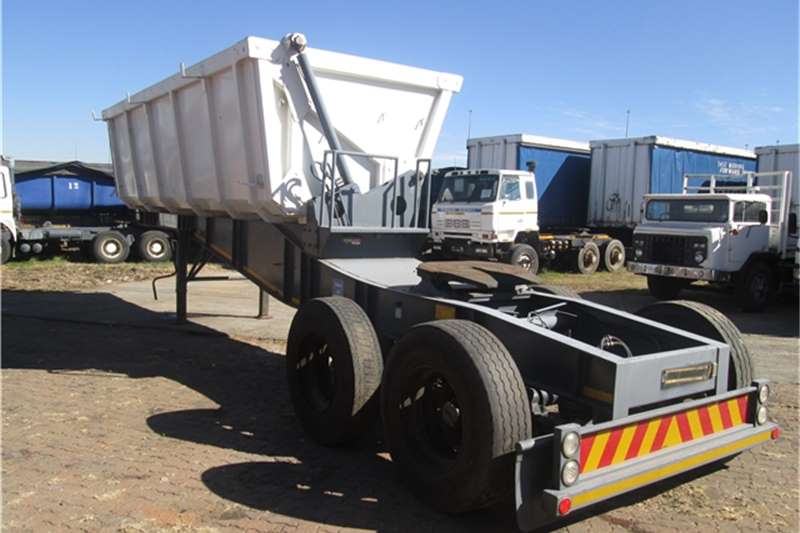 2012 Paramount 18cubic Side Tipper Trailers Trucks For
