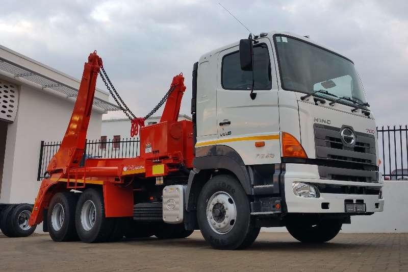 2018 Hino HINO 2838 Skip bin Loader Skip bin loader Truck Trucks for