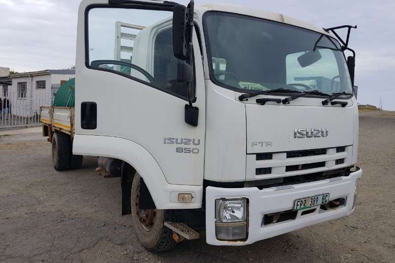 2011 Isuzu FTR850 Dropside Truck Trucks for sale in Eastern Cape R