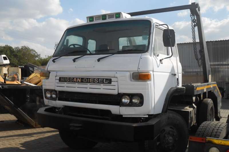 1981 Nissan Ck20 Skip Bin Loader Truck Trucks For Sale In Gauteng R