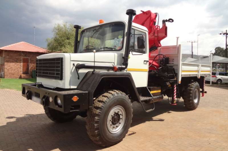 1982 Samil 50 4x4 with Hiab 20t Crane and Dropside Body Crane truck
