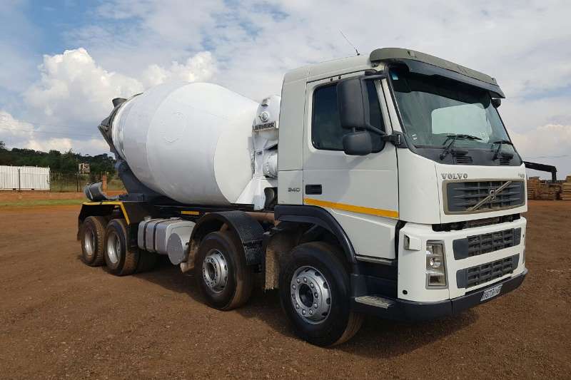 2004 Volvo FM 9 340 8M3 Mixer Concrete mixer Truck Trucks for sale in