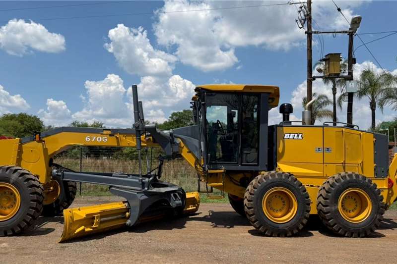   670G Motorgrader