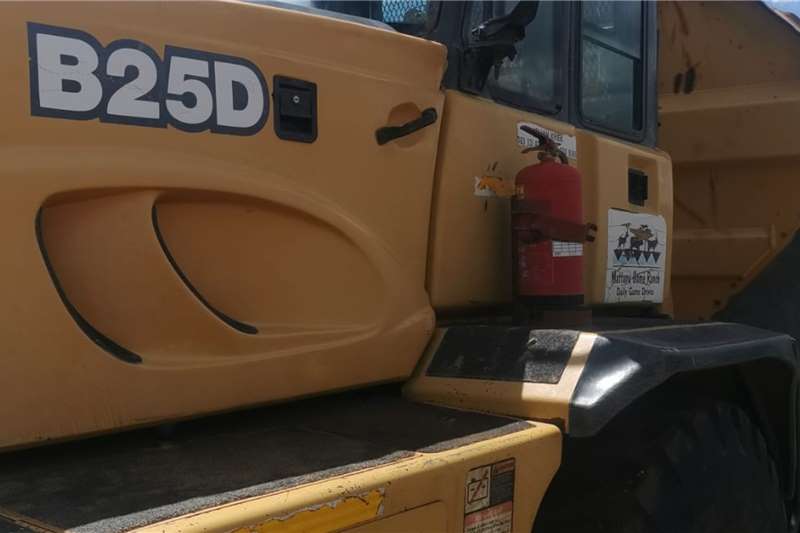   B25D