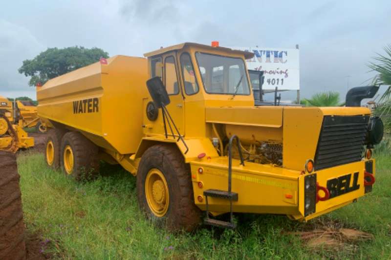   Bell B25 Articulated Water Tankers 25 000 Liters