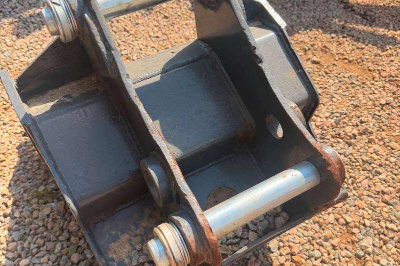   570T 4X4
