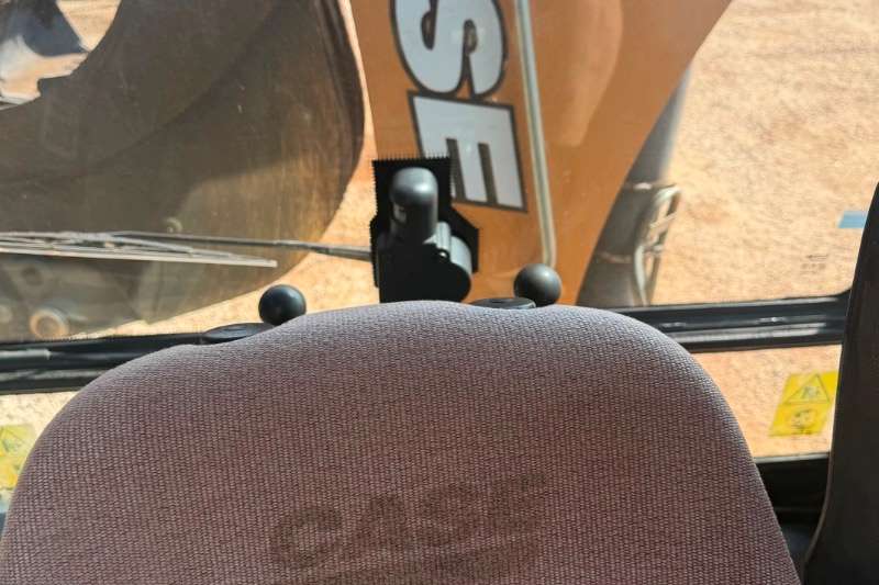   570T 4X4