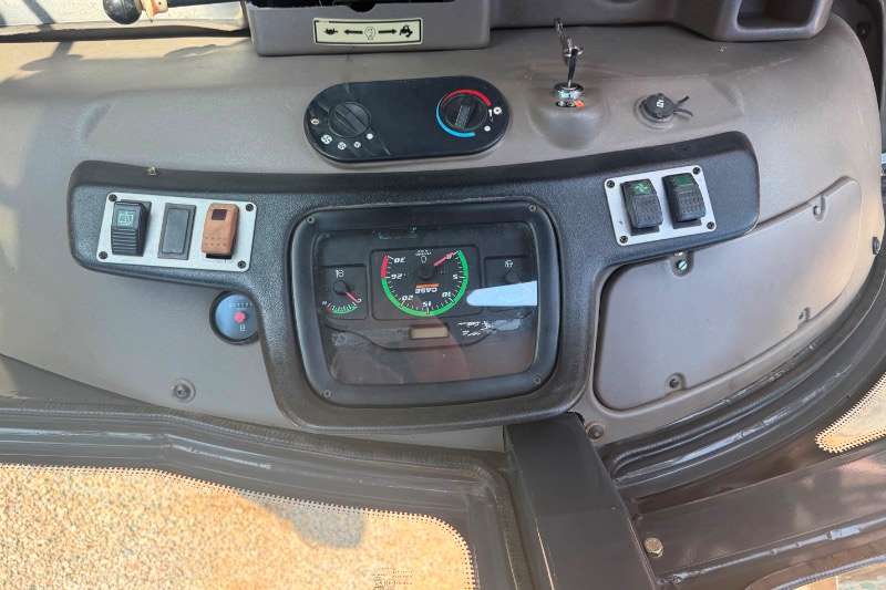   570T 4X4