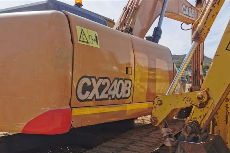   CX240B
