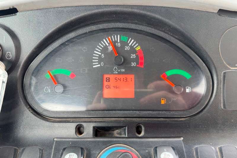  428F 2