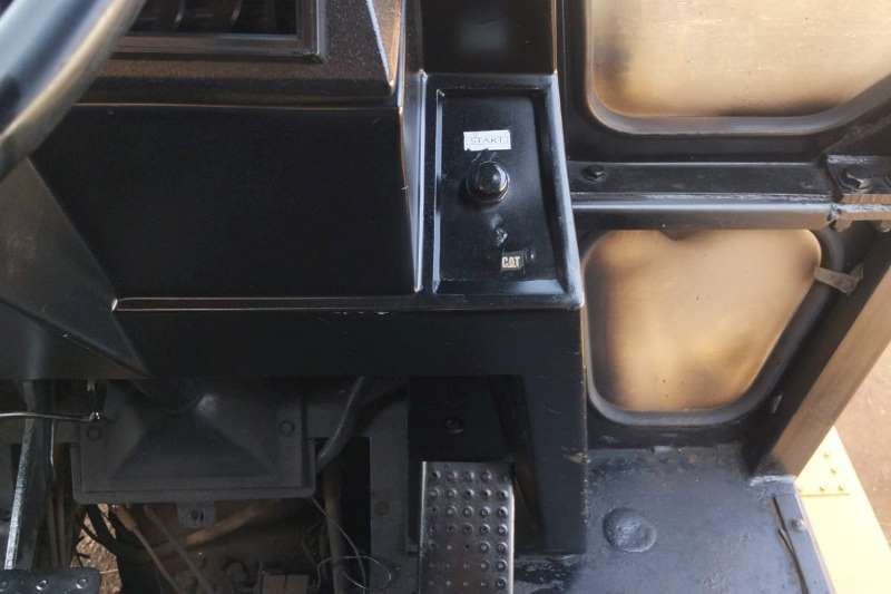   438C
