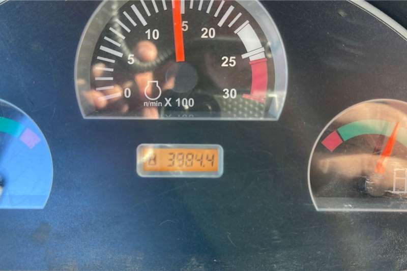   428F2