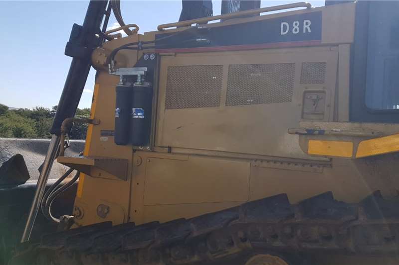   D8R