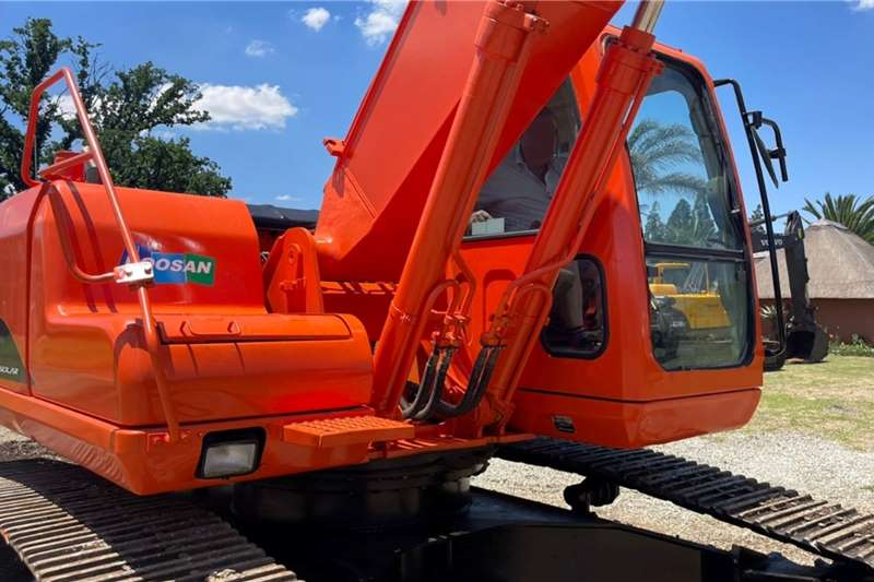   220LCV