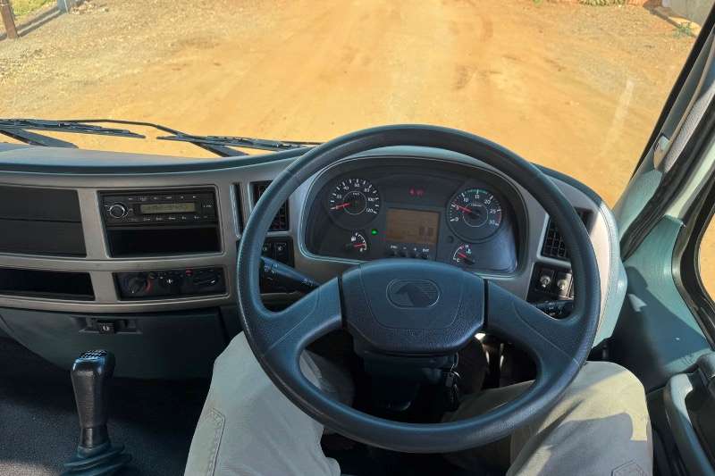   6025 PRO 6X4