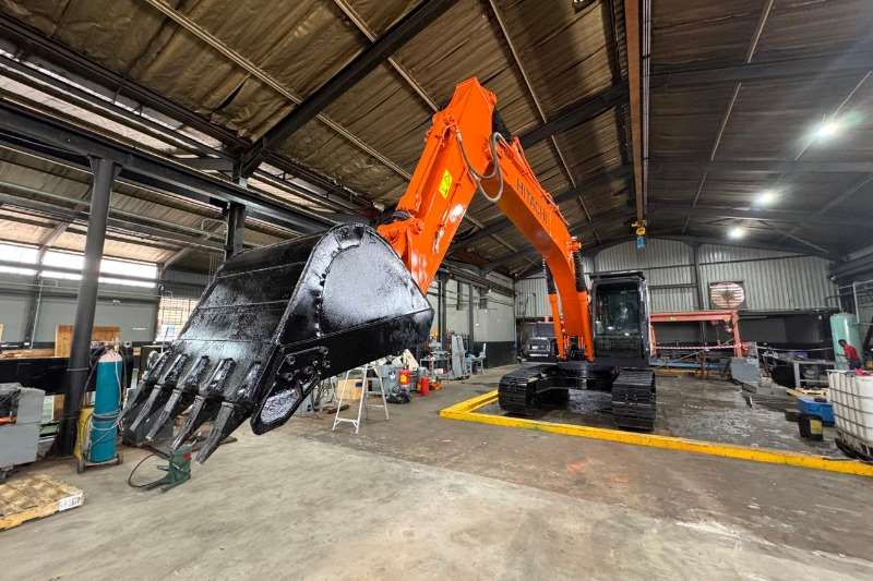   Zaxis 200 