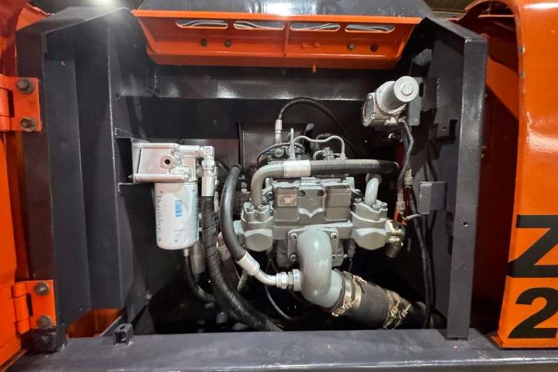   Zaxis 200 