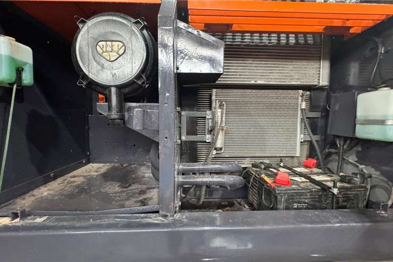   ZAXIS 200