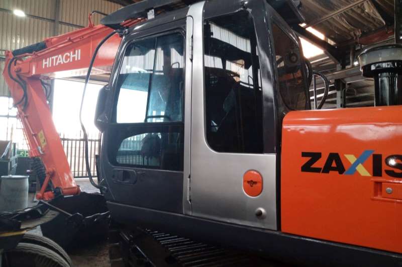   Zaxis 200
