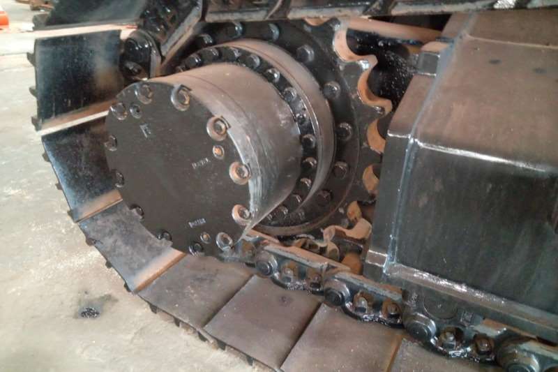   Zaxis 200