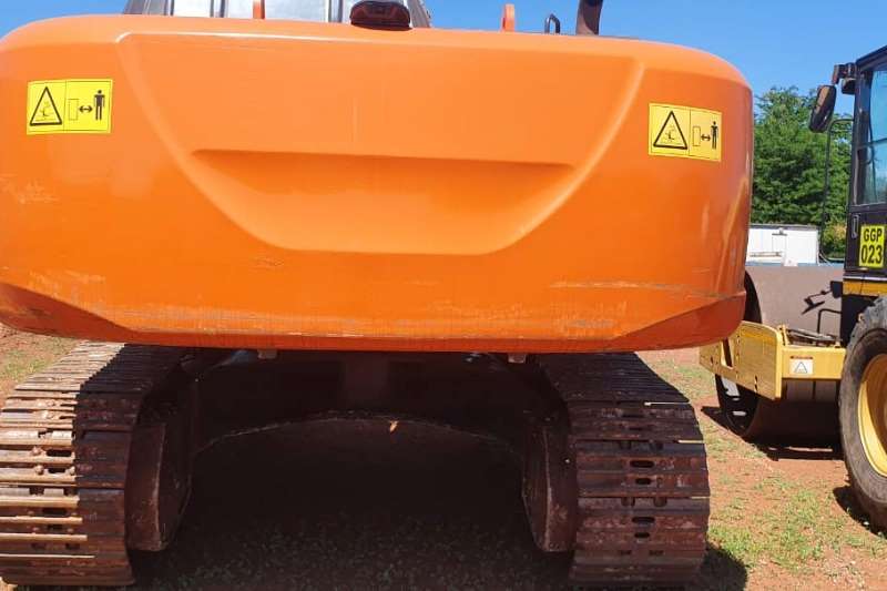   Zaxis 400LCH