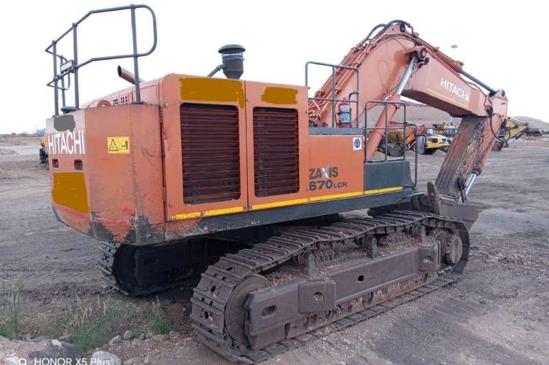   Zaxis 670LCR