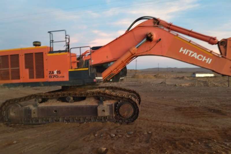   ZAXIS 870 LCR