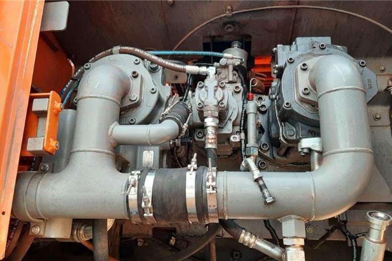   ZX870LCR 5G