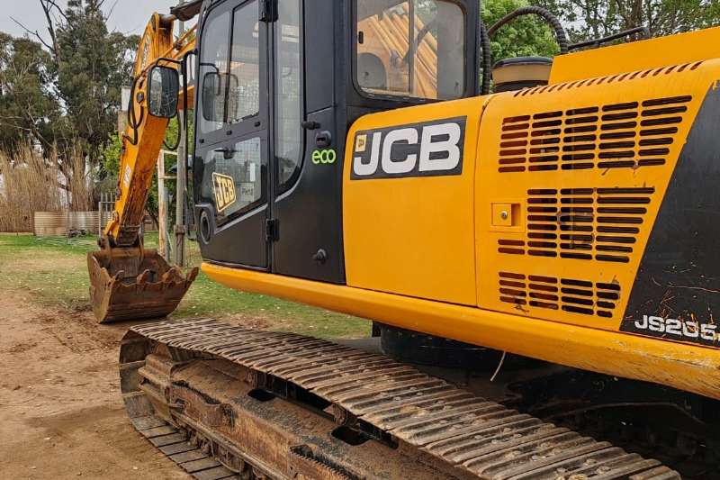   Js205lc