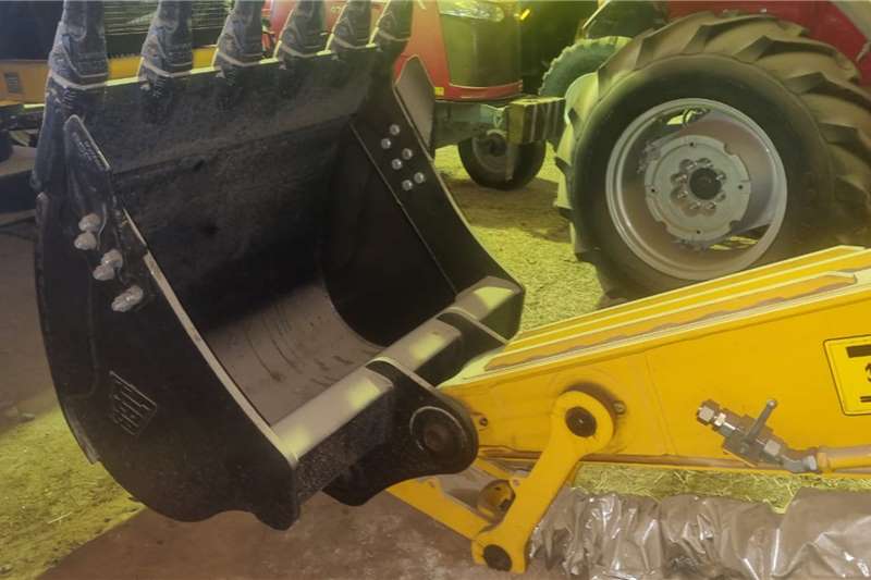   JS205LC
