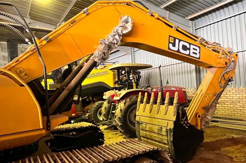   JS205LC