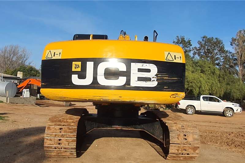   JS240SC