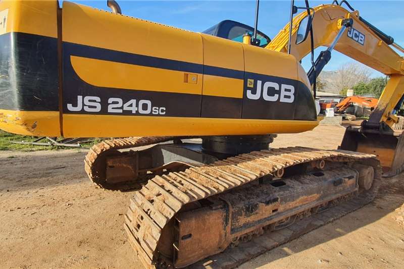   JS240SC